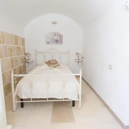 וילה Trullo Eden